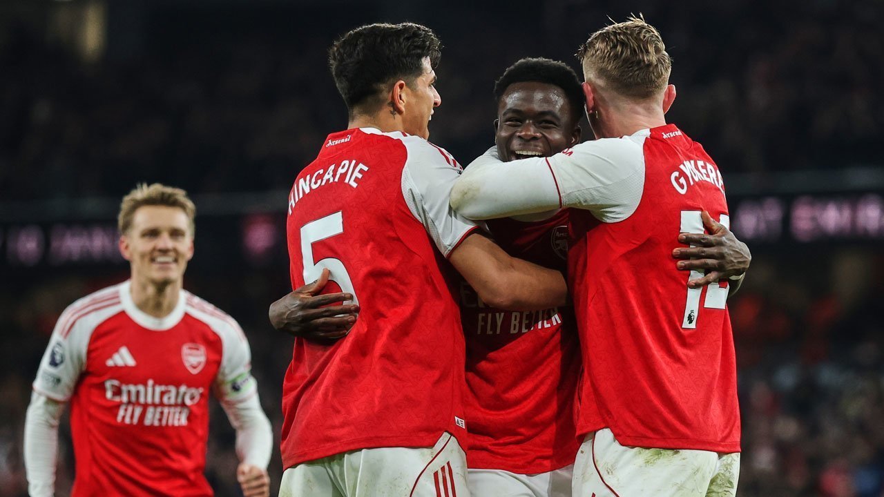 Hasil Arsenal vs Wolves: Dua Gol Bunuh Diri Antar The Gunners Raih Kemenangan Dramatis