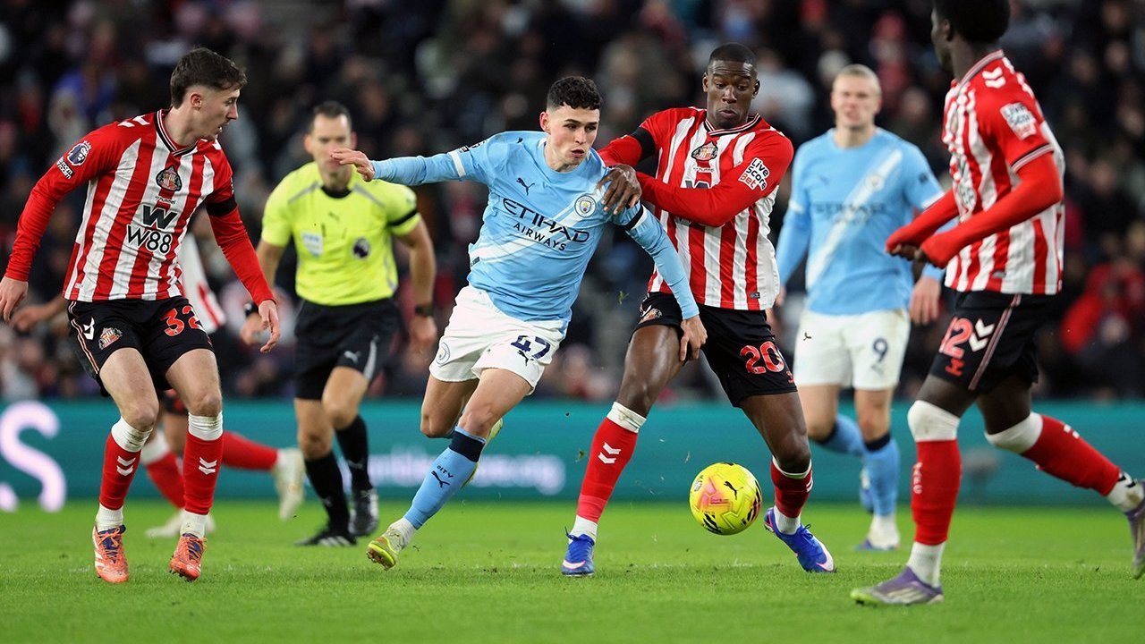 Hasil Sunderland vs Man City: Roefs dan Tiang Gawang Gagalkan City di Stadium of Light